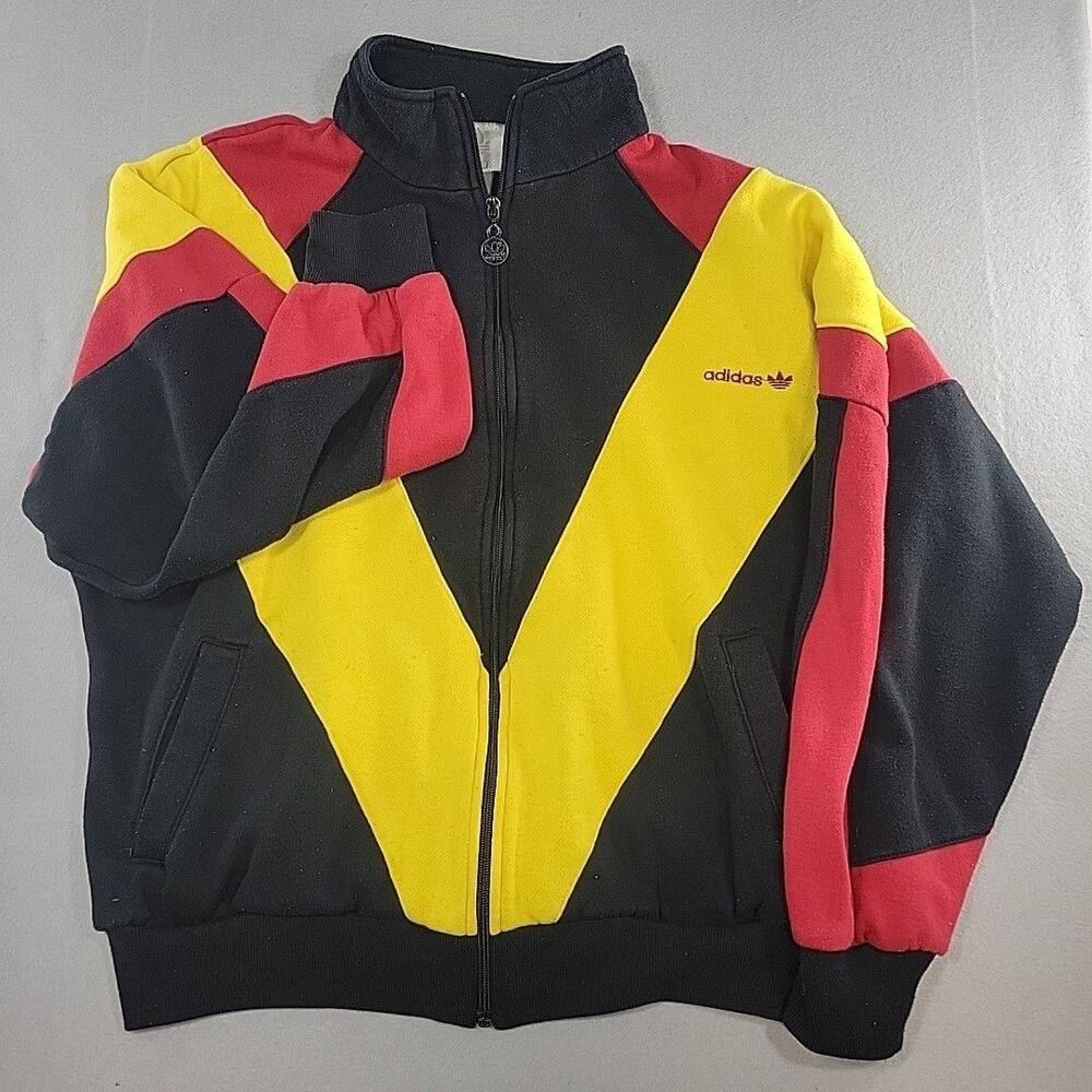 Men's True Vintage Adidas Jacket Yellow Red Black TAIWAN SIZE L / XL 80s